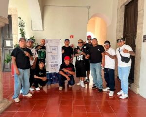 Desde el corazón del barrio hasta el micrófono de la radio.
